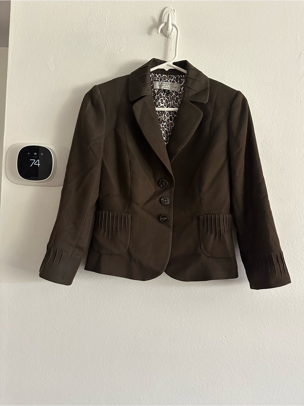 Tahari Classic Women's Brown Tailored Blazer Jacket and skirt suit size 0 petite